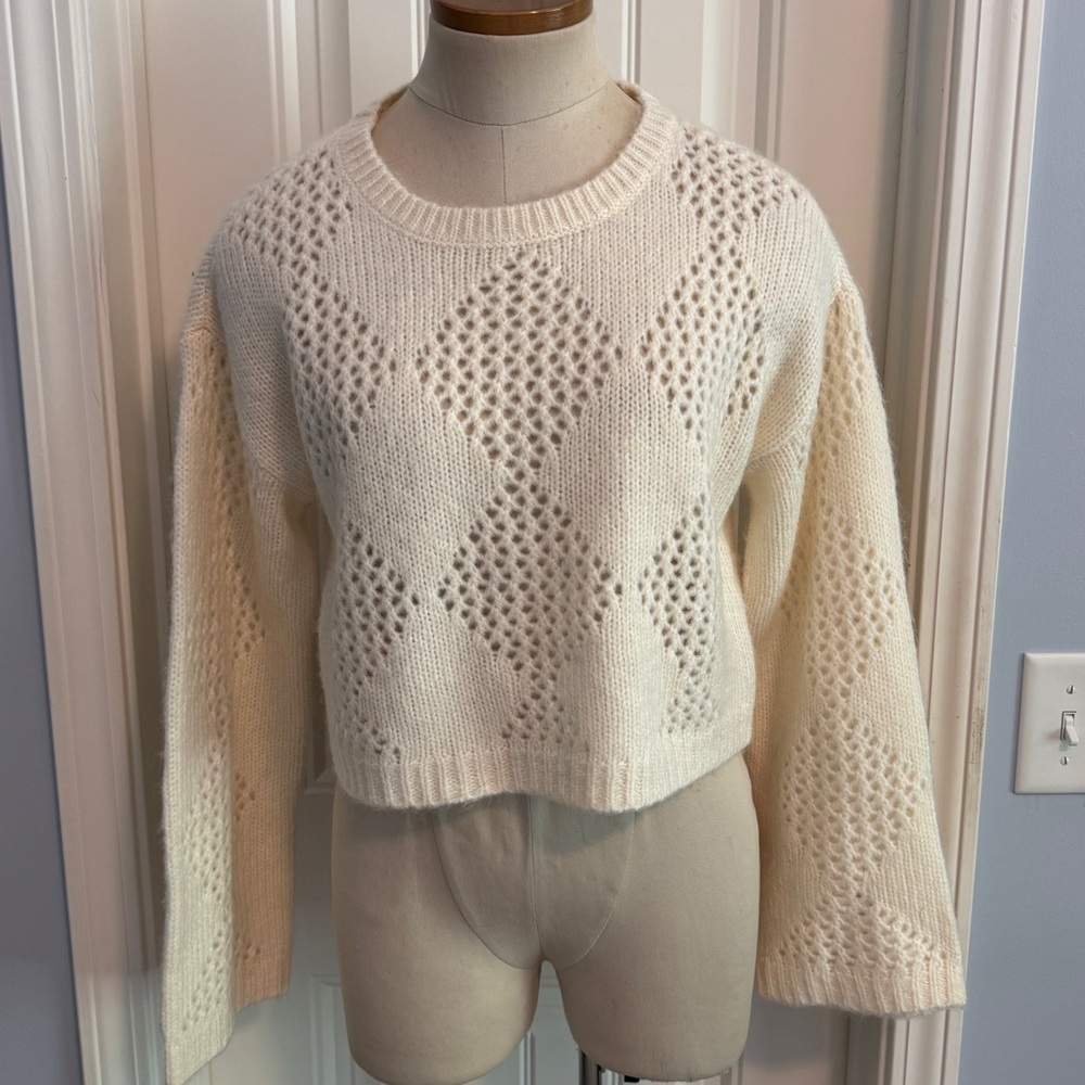 Cozy White Knit Sweater - Picture 2 of 8